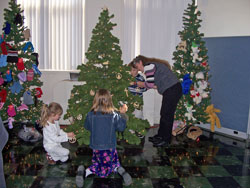 Kids’ Morning Out - December 2006