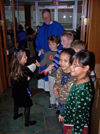 Bible recipiants greeting the congregation