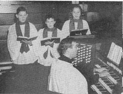 Organist Fred Snell with the youth choir - 1947