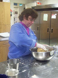 Diana mixing dough