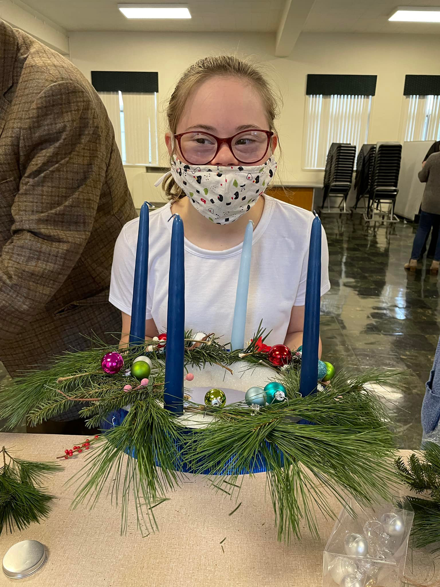 Making Advent wreaths